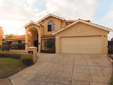 5 Durham Place, Bull Creek WA 6149