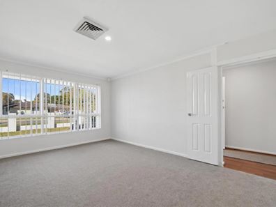 22 Dumsdale Drive, Forrestdale WA 6112