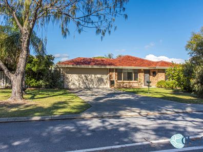 27 Acapulco Road, Safety Bay WA 6169