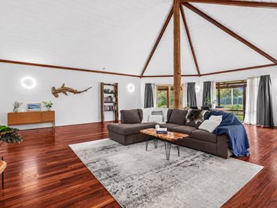 10 Crana Place, Karawara WA 6152