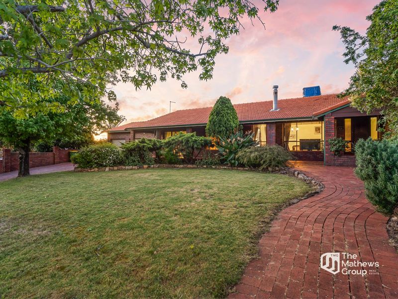 53 Blackwood Drive, Mount Nasura WA 6112