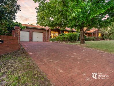 53 Blackwood Drive, Mount Nasura WA 6112
