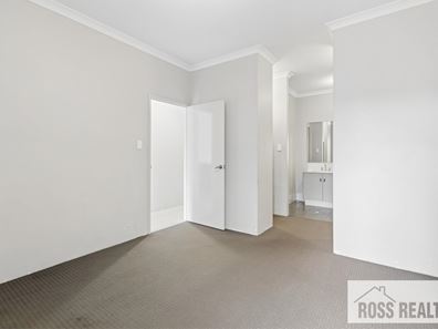 22 Cheyne Way, Caversham WA 6055