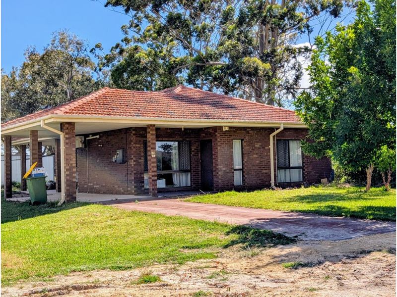 170 Muriel Court, Cockburn Central WA 6164