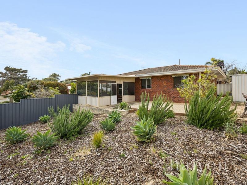 69B David Crescent, Hillarys