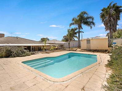 8 Taylor Close, Leda WA 6170