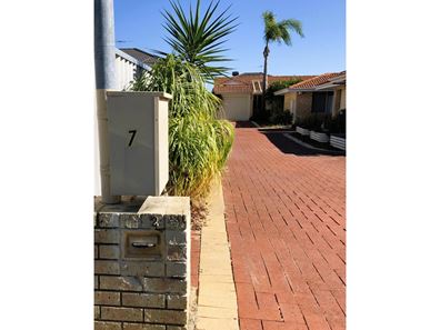 3/7 Croydon Avenue , Yokine WA 6060