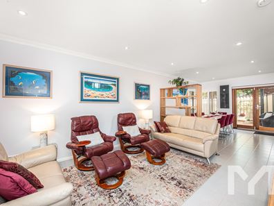 3/162 Stock Road, Attadale WA 6156