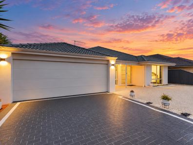 19 Curacoa Way, Byford WA 6122