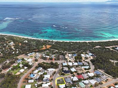 2 Leata Street, Hopetoun WA 6348