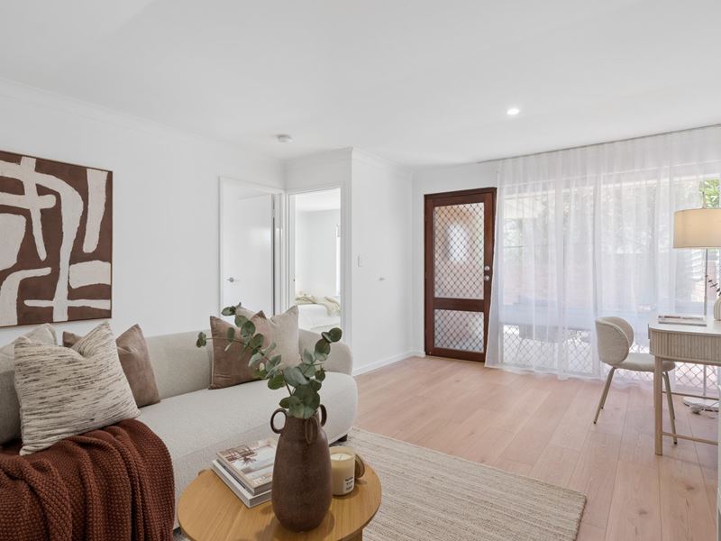 2 Rosewood Heights, Craigie WA 6025