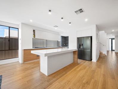 31B Irwin Road, Embleton WA 6062