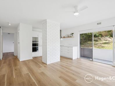 1/306 West Coast Highway, Scarborough WA 6019