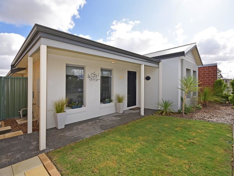 297 Banrock Drive, Ellenbrook WA 6069