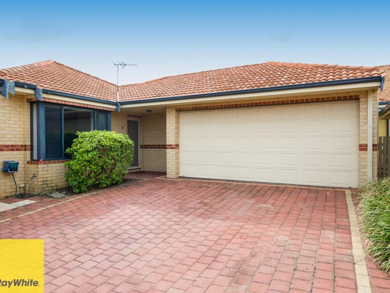 8/1 Ravenswood Drive, Nollamara WA 6061