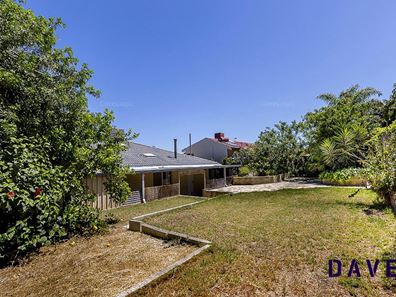 4 Santa Way, Wanneroo WA 6065