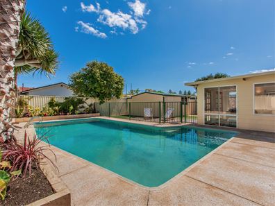 7 Perseus Court, Rockingham WA 6168