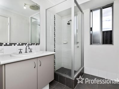 4 Stilton Pass, Aveley WA 6069