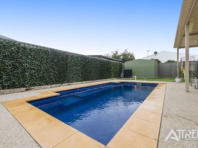 26 Barclay Way, Piara Waters WA 6112