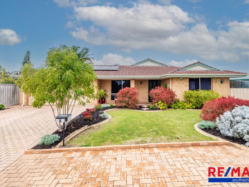 6 Itea Place, South Lake