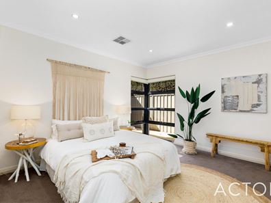 27 Napier Road, Morley WA 6062
