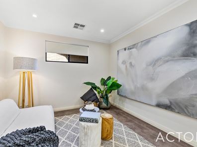 27 Napier Road, Morley WA 6062