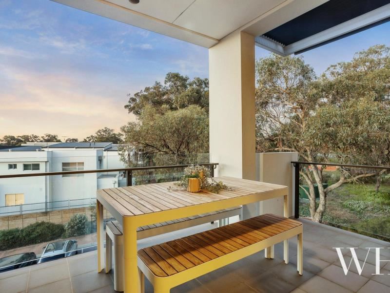 24/2 Dynevor Rise, Floreat