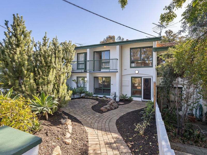 21 Myrtle Avenue, Sorrento WA 6020