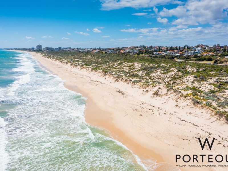 49 Kinkuna Way, City Beach