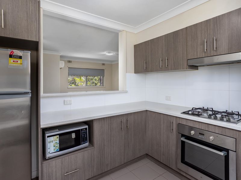 20/40 Reynolds Way, Withers