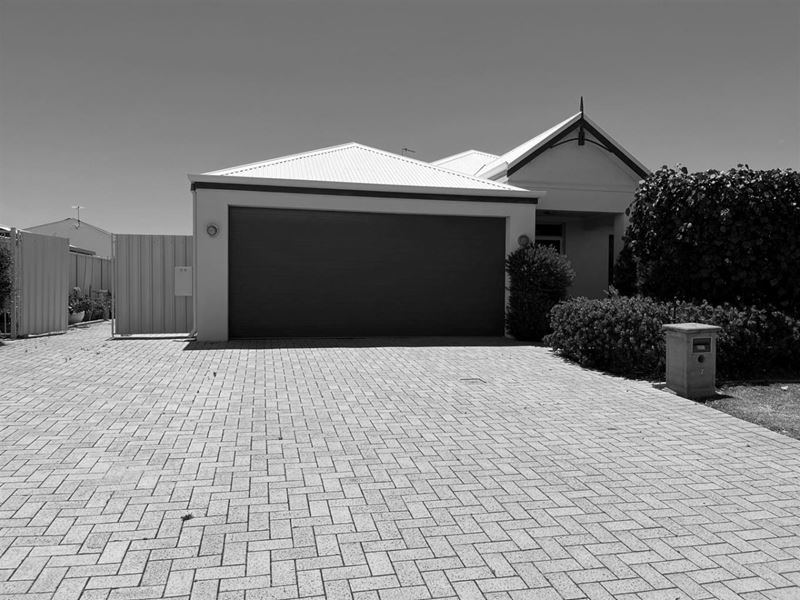 7 Sharperton Meander, Dudley Park