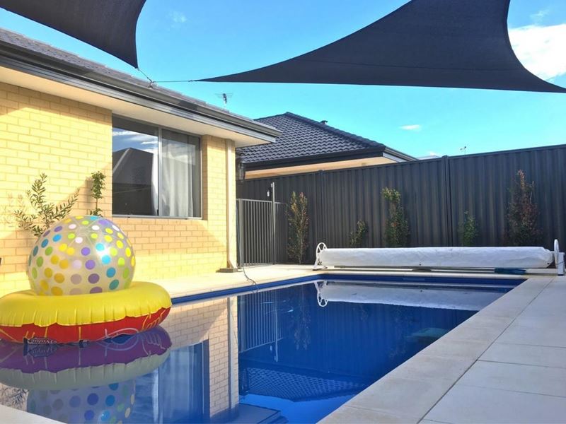 10 Abberton Street, Aveley