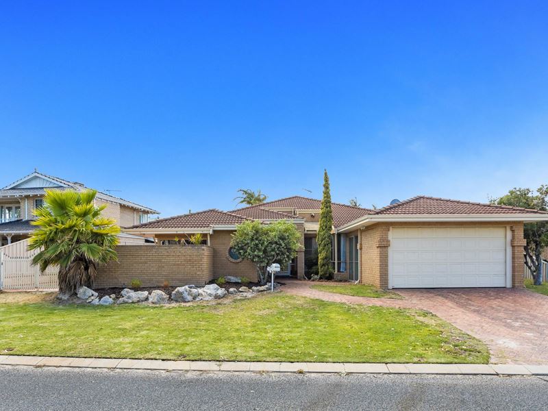 12 Clareville Crescent, Kallaroo