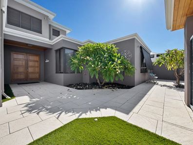 7 Brindabella Crescent, Halls Head WA 6210