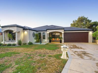 22 Dunbar Way, Canning Vale WA 6155