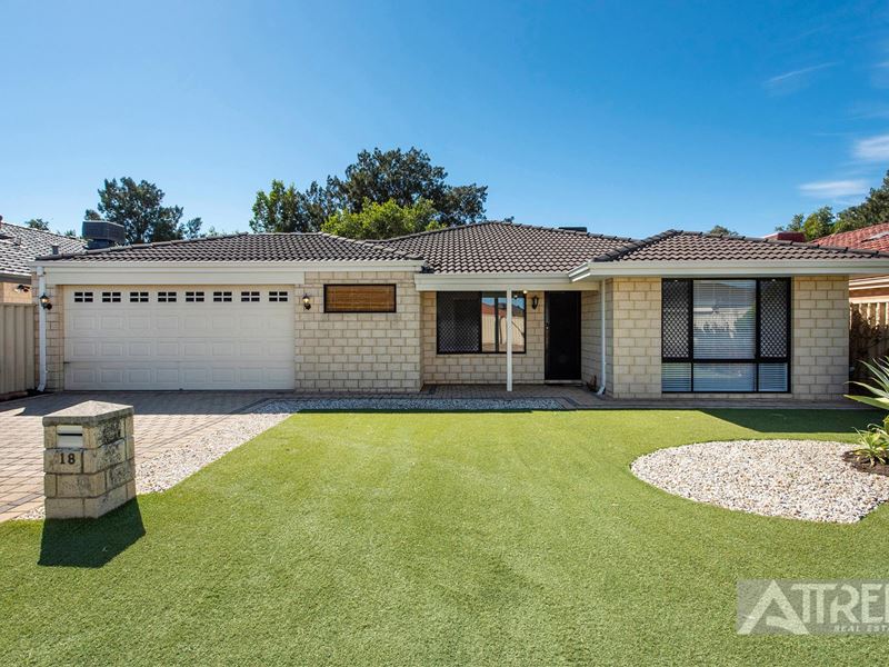 18 Hedgeley Way, Canning Vale WA 6155