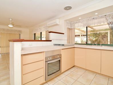 26 Strasbourg Ramble, Port Kennedy WA 6172