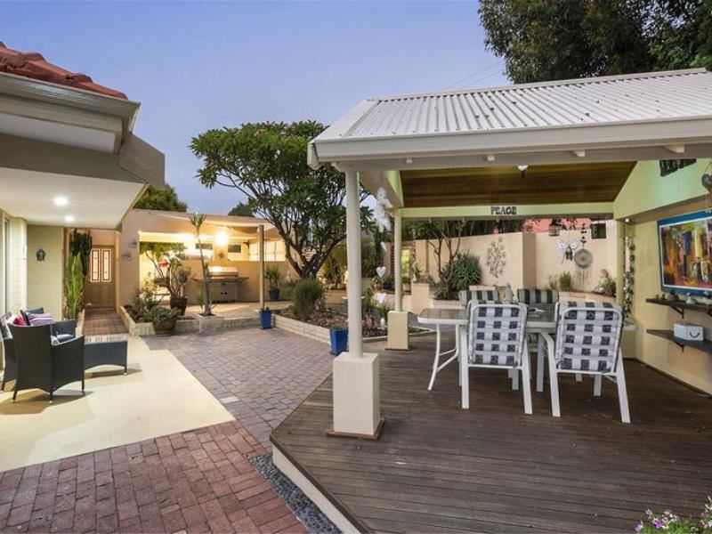 15 Clarice Avenue, Yokine