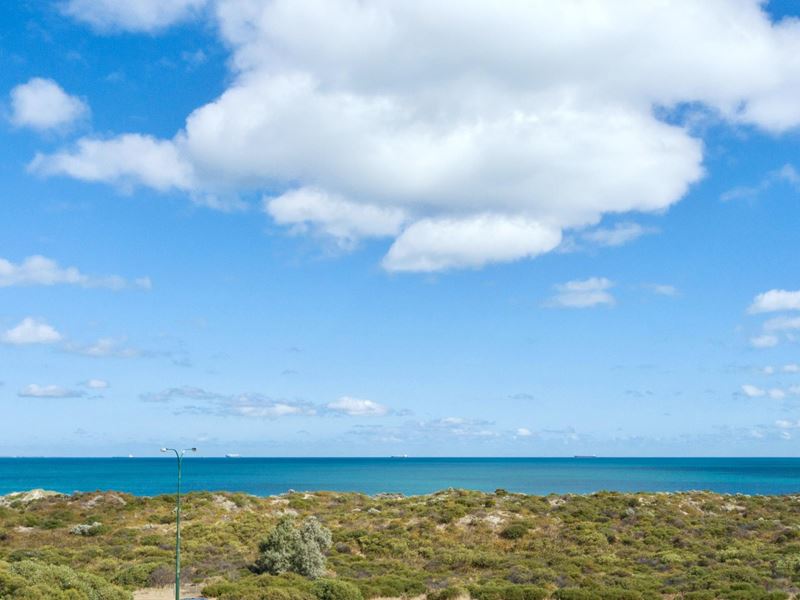 94 Chipping Road, City Beach