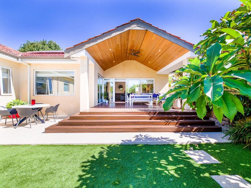 6 Kenmore Crescent, Floreat