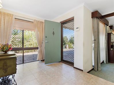 4 Fletcher Way, Mandurah WA 6210
