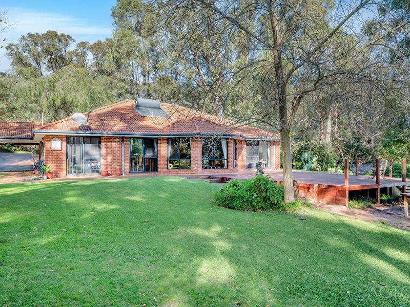 40 Swallow Hill Court, Karnup
