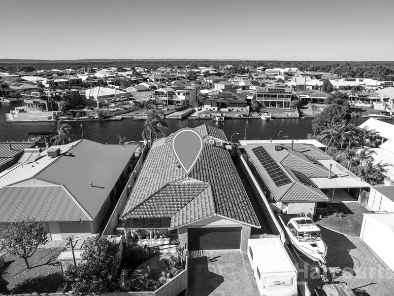 18 Woolah Place, South Yunderup
