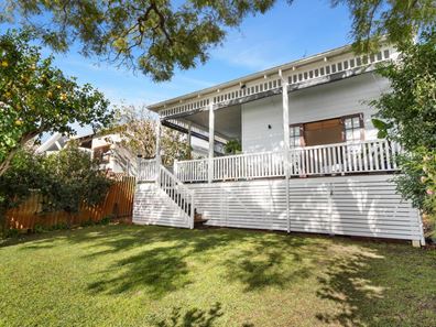 12 Kitchener Avenue, Bayswater WA 6053