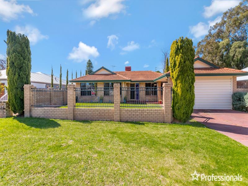 3A Langham Gardens, Wilson