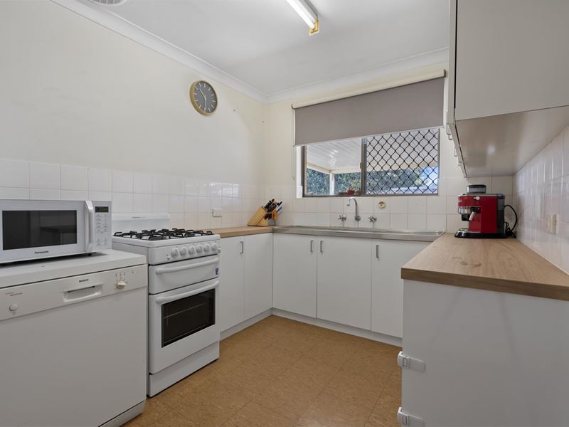 7 Helena Place, Hamilton Hill