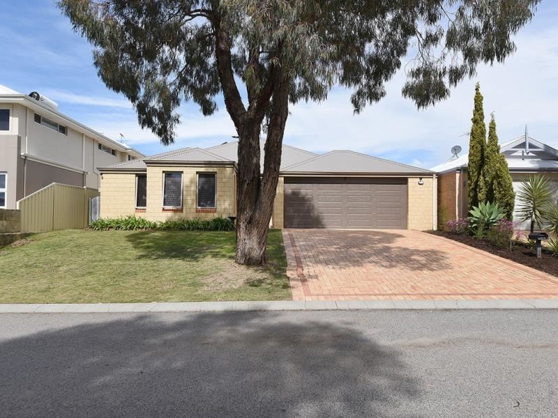 56 Litchfield Crescent, Carramar