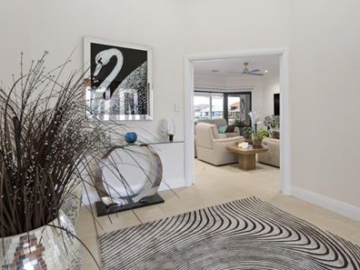 13 Santavea Mews, Halls Head WA 6210
