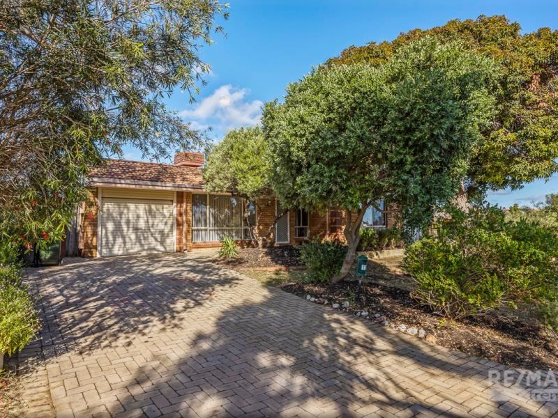 12 Throssell Place, Clarkson WA 6030