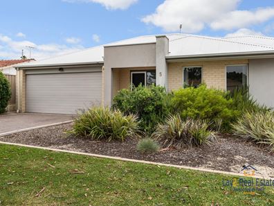 5 Jacqueline Street, Bayswater WA 6053